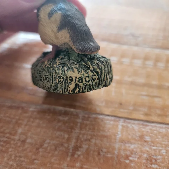 1978 Mallard Duckling Figurine by Herman L. Deaton – Bronze Menagerie Creative - Picture 8 of 8